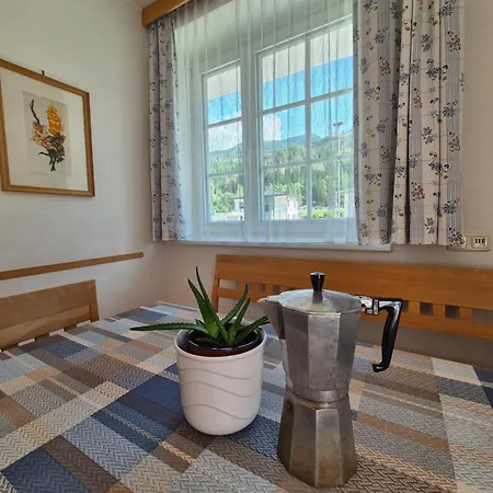 아파트 Appartementhaus Klammer 실리안